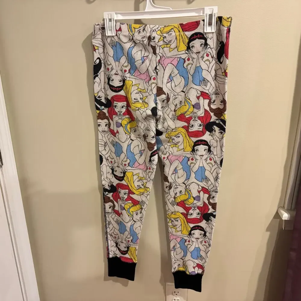 Disney Women’s Princess Waffle Knit Pajama Set Size Medium - Picture 7 of 8